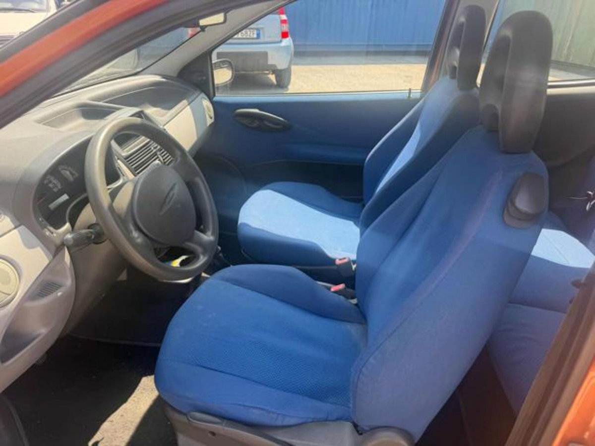 Fiat Punto 1.2i 16V cat 3 porte ELX (12)
