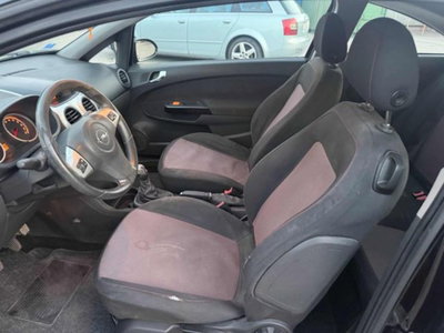 Opel Corsa 1.3 CDTI 90CV 3 porte Sport (16)
