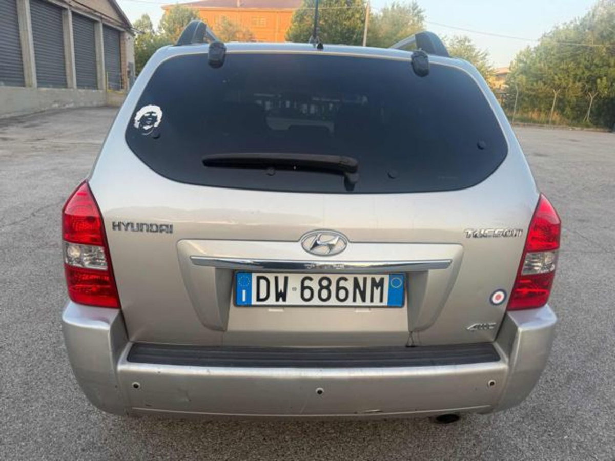 Hyundai Tucson 2.0 CVVT 16V BlueDrive GPL Dynamic (11)