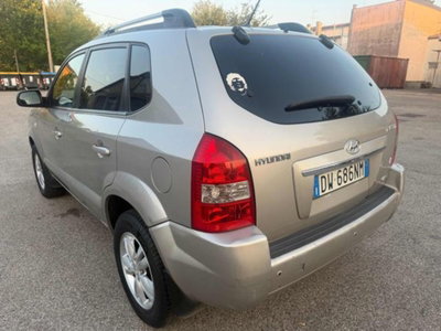 Hyundai Tucson 2.0 CVVT 16V BlueDrive GPL Dynamic (12)