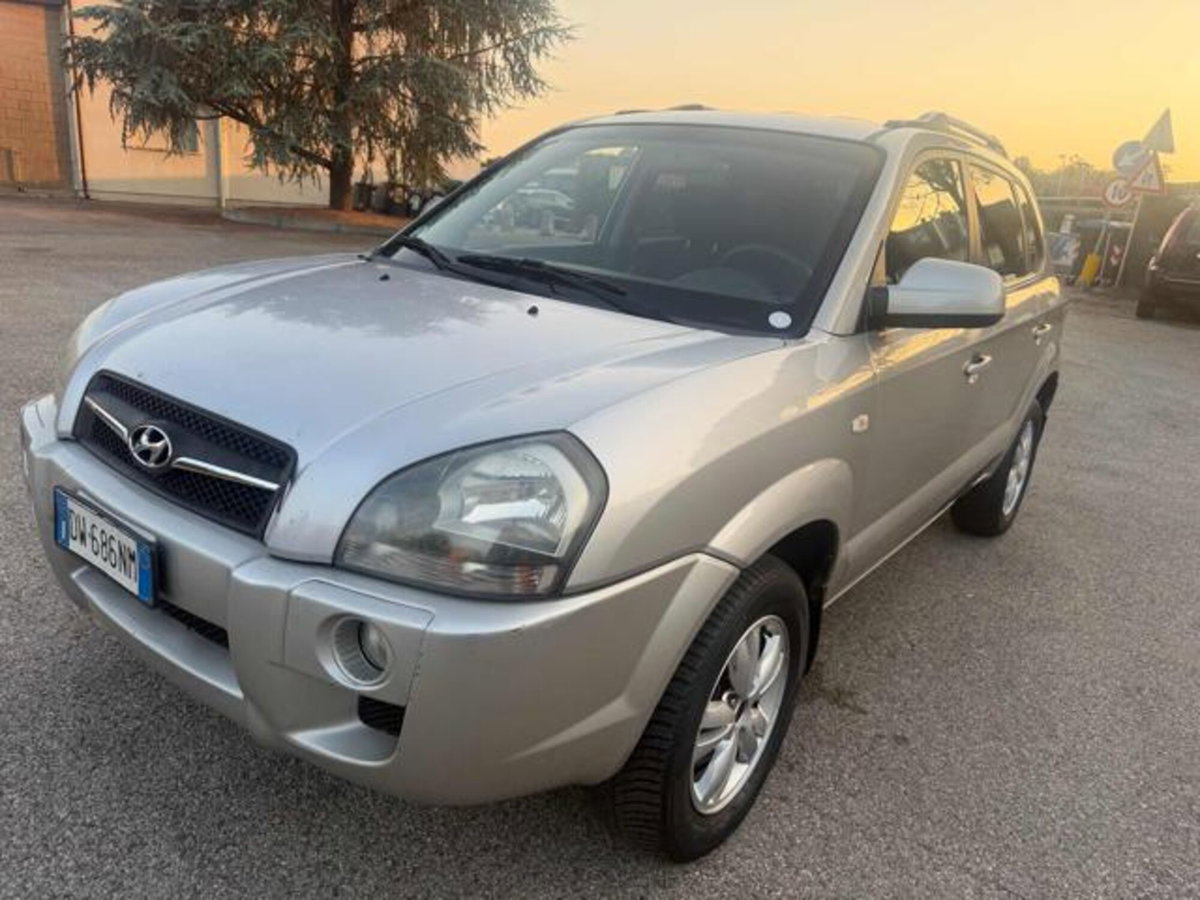 Hyundai Tucson 2.0 CVVT 16V BlueDrive GPL Dynamic (2)