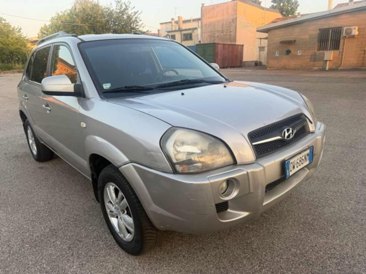 Hyundai Tucson 2.0 CVVT 16V BlueDrive GPL Dynamic (20)