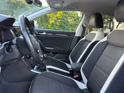 Volkswagen T-Roc 1.6 TDI SCR Advanced BlueMotion Technology (13)
