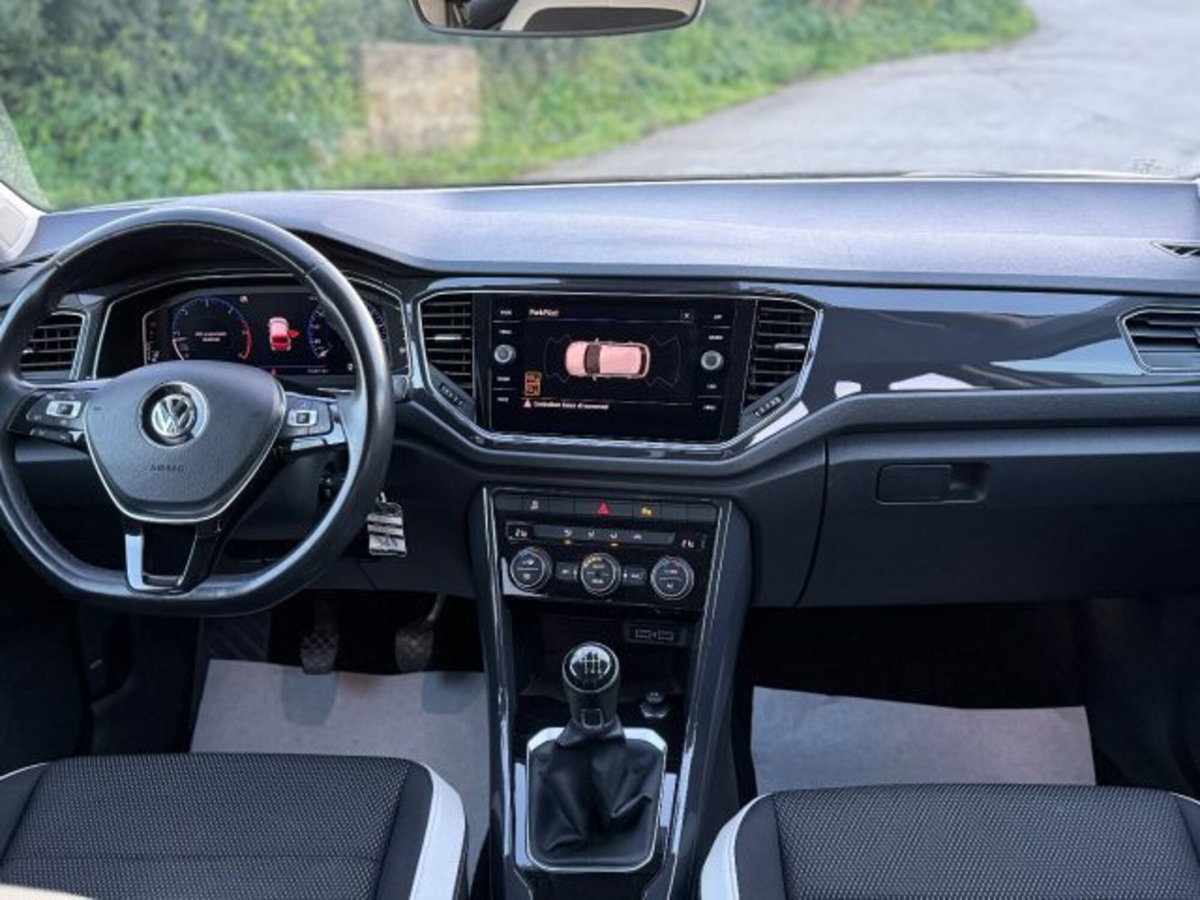Volkswagen T-Roc 1.6 TDI SCR Advanced BlueMotion Technology (14)