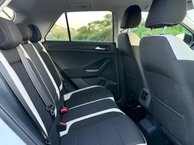 Volkswagen T-Roc 1.6 TDI SCR Advanced BlueMotion Technology (19)