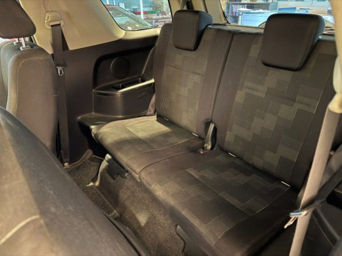 Suzuki Grand Vitara 1.9 DDiS 3 porte Offroad (6)