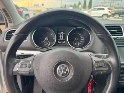 Volkswagen Golf 1.6 TDI DPF 5p. Highline (10)