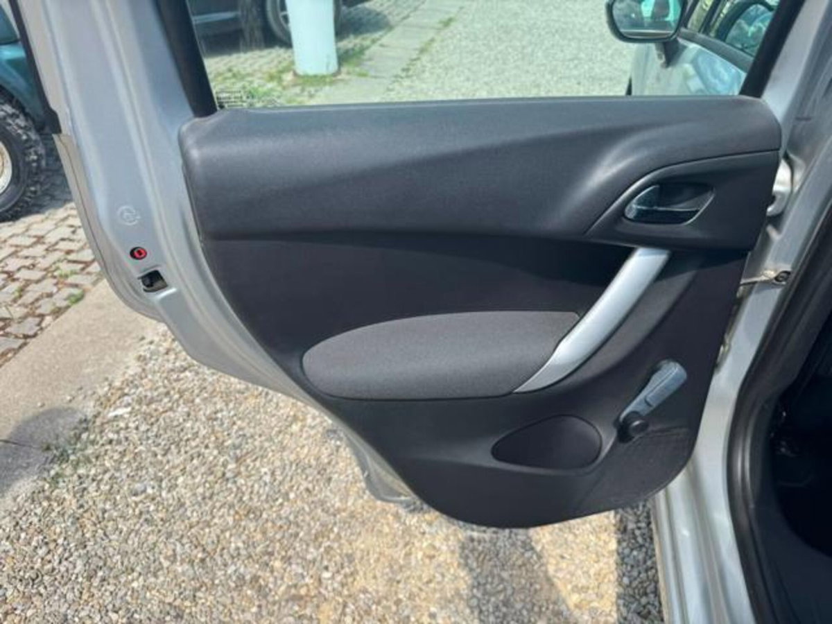 Citroen C3 1.1 DeeJay (12)