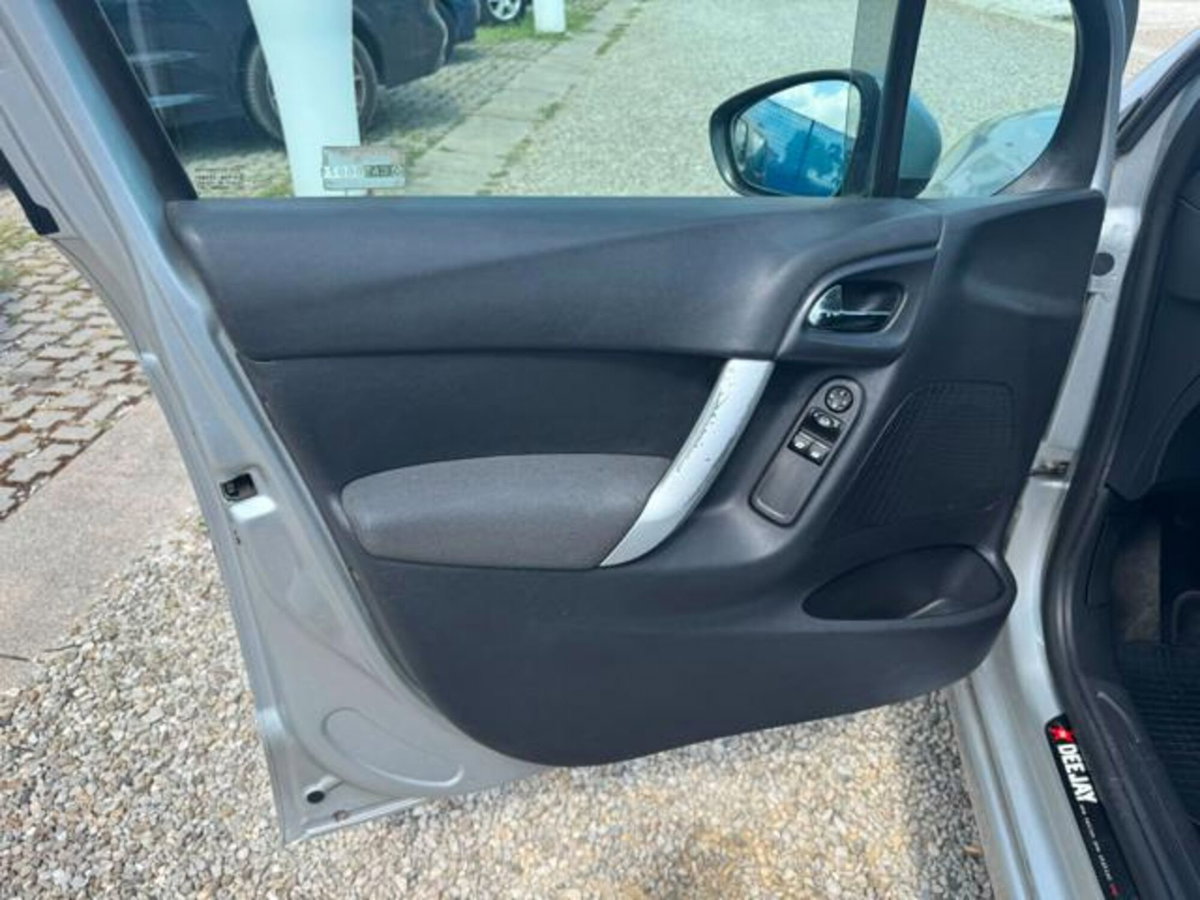 Citroen C3 1.1 DeeJay (7)