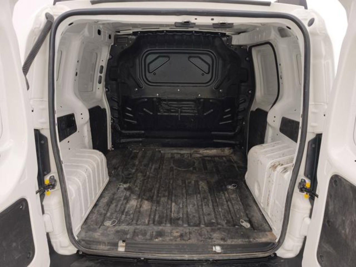 Fiat Fiorino Furgone cargo 1.3 mjt 95cv ecojet SX E6d-temp (19)
