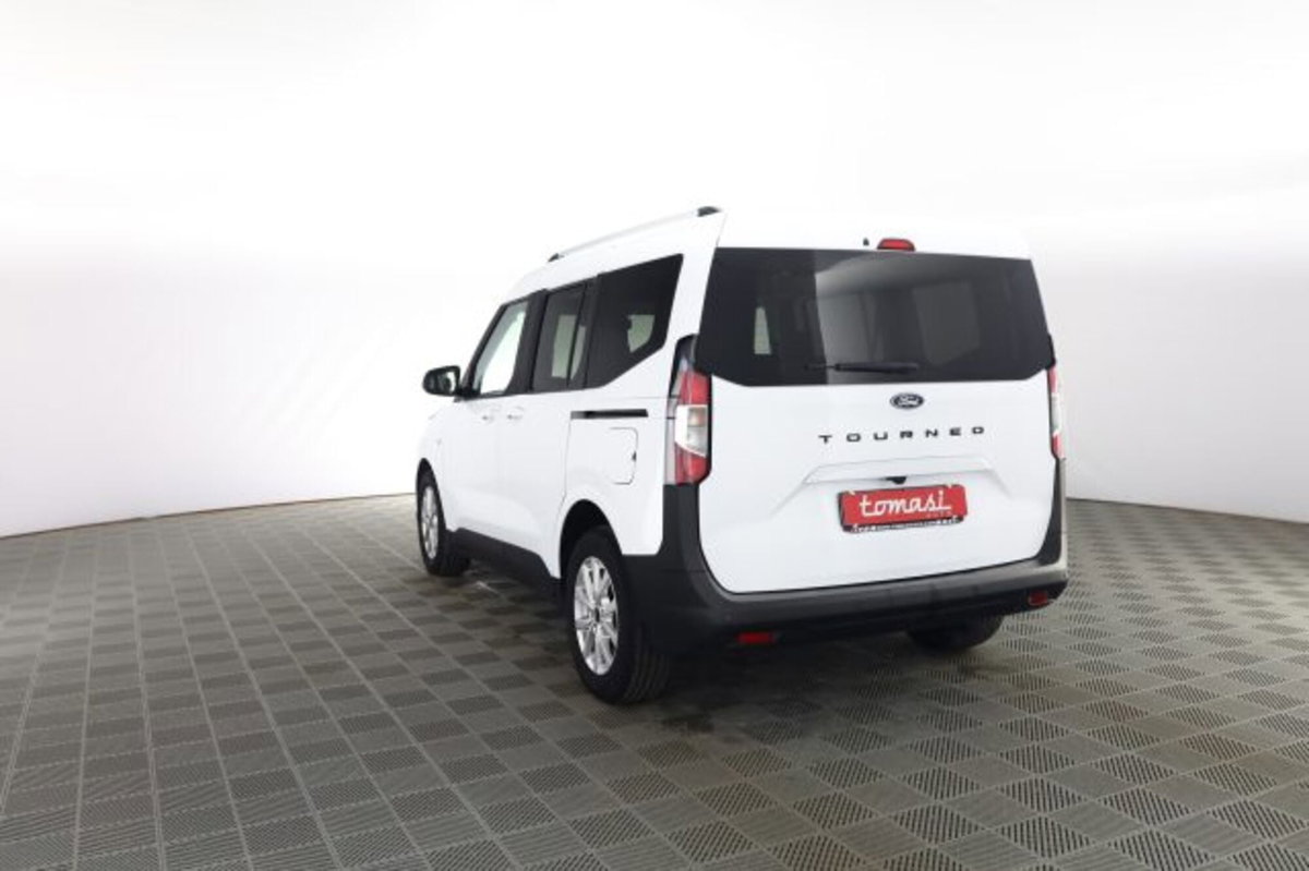 Ford Tourneo Courier 1.0 ecoboost 125cv Titanium powershift (6)