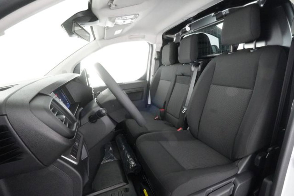 Toyota Proace 2.2d 180cv S&S 14q L1 S Comfort auto (10)