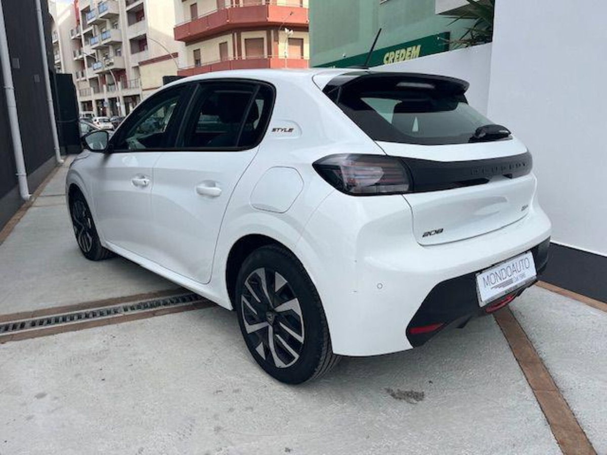 Peugeot 208 1.2 puretech Active s&s 75cv (3)