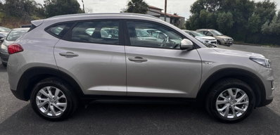 Hyundai Tucson 1.6 CRDi XTech (2)