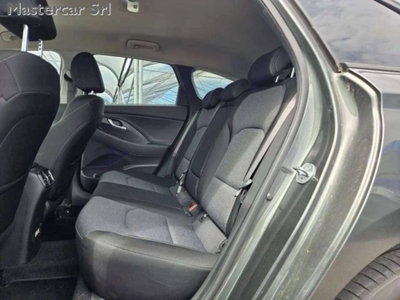 Hyundai i30 Station Wagon 1.0 t-gdi 48V Prime 120cv dct (11)