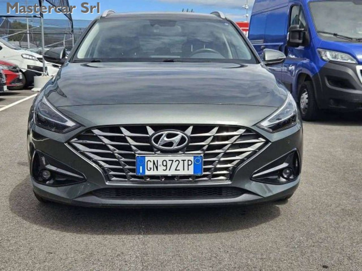 Hyundai i30 Station Wagon 1.0 t-gdi 48V Prime 120cv dct (8)
