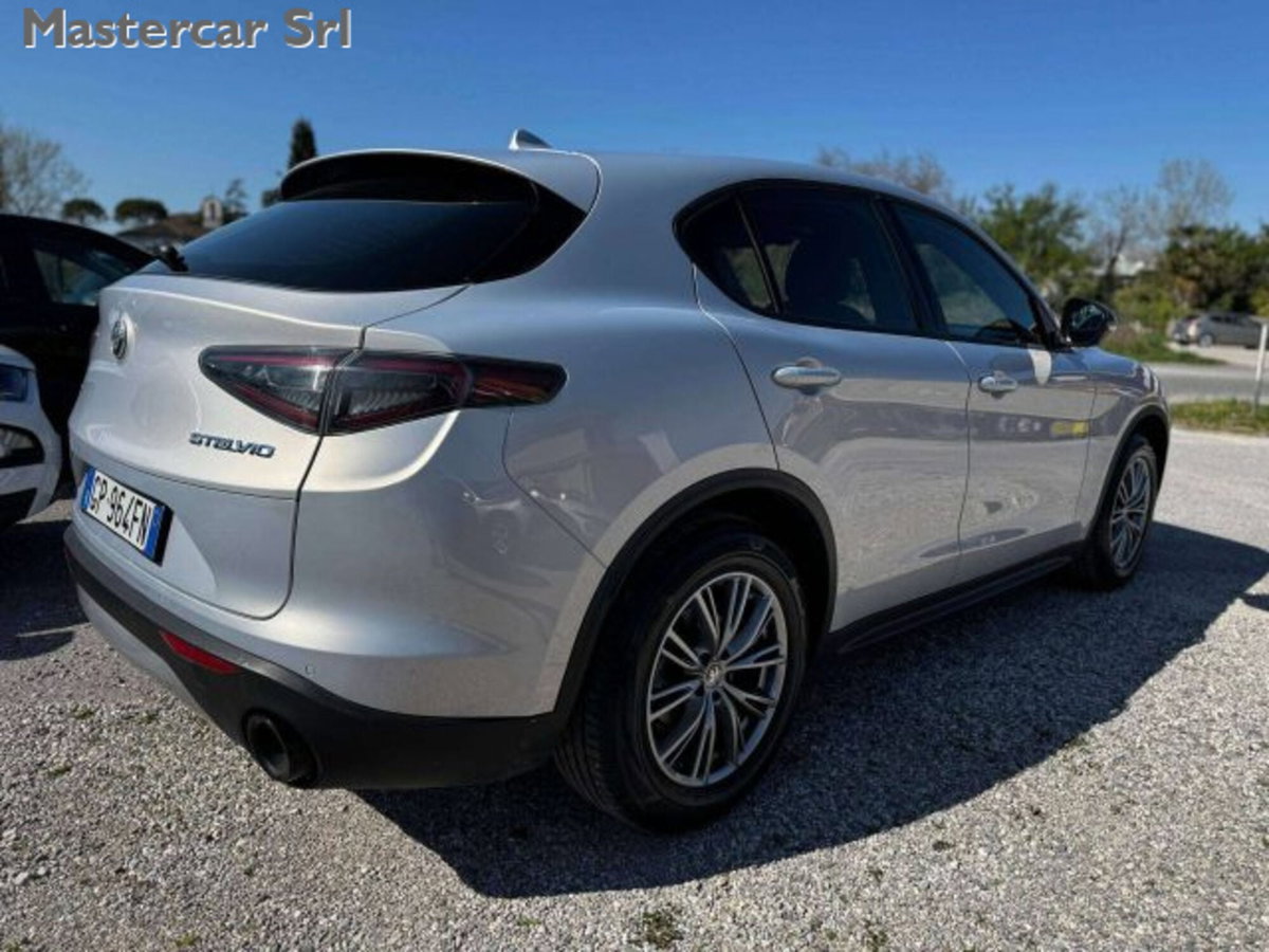 Alfa Romeo Stelvio 2.2 t Veloce Q4 210cv auto (7)
