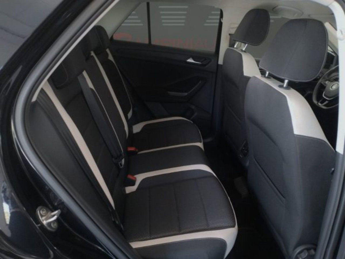Volkswagen T-Roc 1.0 TSI 115 CV Advanced BlueMotion Technology (19)