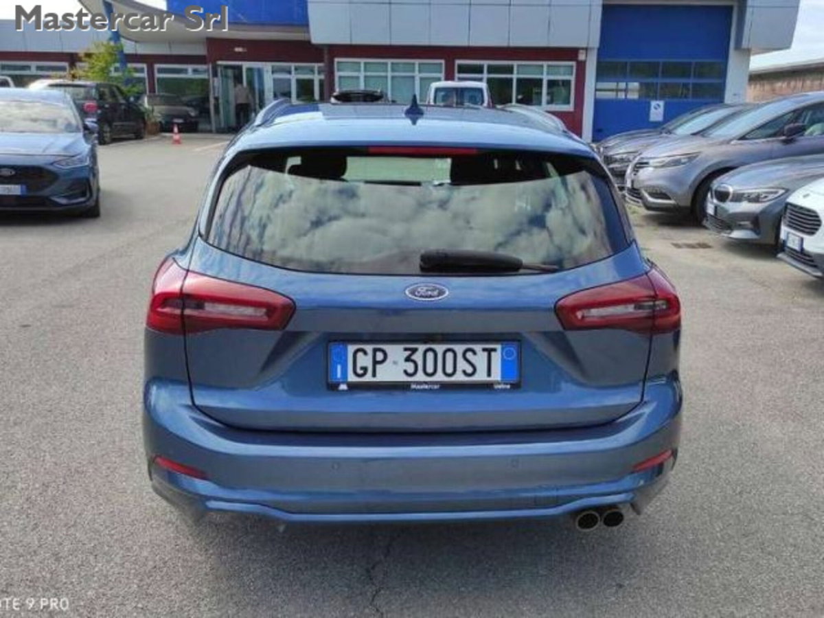 Ford Focus Station Wagon 1.0 EcoBoost Hybrid 125 CV SW ST-Line Design (5)
