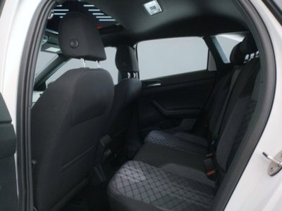 Volkswagen Taigo 1.0 tsi R-Line 115cv (17)