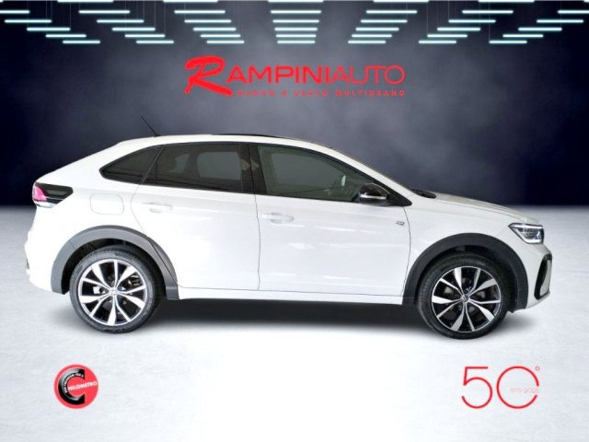 Volkswagen Taigo 1.0 tsi R-Line 115cv (6)