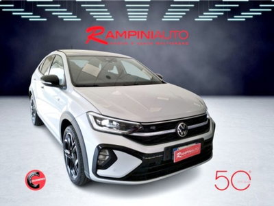 Volkswagen Taigo 1.0 tsi R-Line 115cv (4)