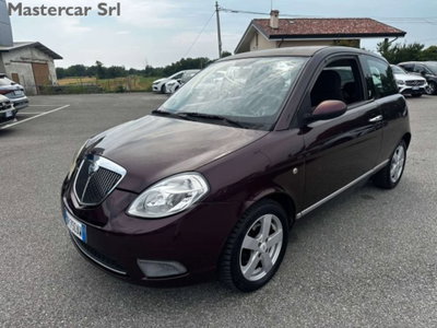 Lancia Ypsilon 1.2 Oro Plus