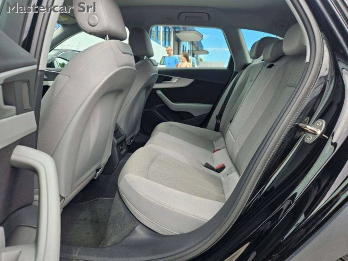 Audi A4 Allroad Allroad 40 2.0 tdi mhev Business Evolution quattro 204cv s-tronic (12)