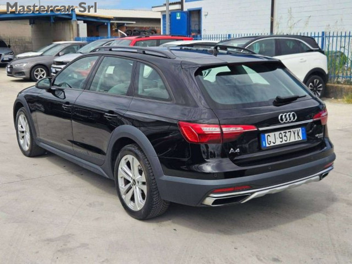 Audi A4 Allroad Allroad 40 2.0 tdi mhev Business Evolution quattro 204cv s-tronic (4)