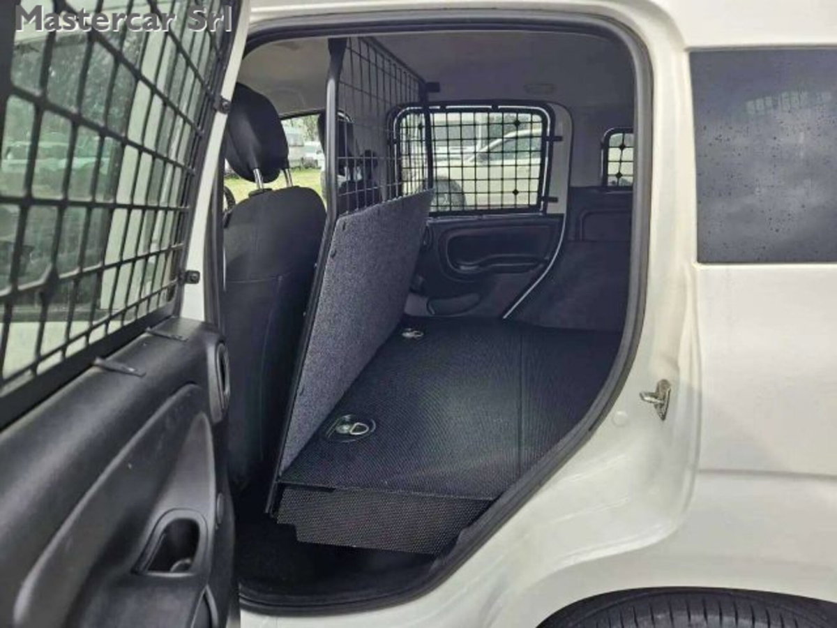 Fiat Panda 1.2 Pop Van 2 posti (10)
