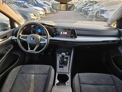 Volkswagen Golf Variant 1.0 TSI EVO Life (11)