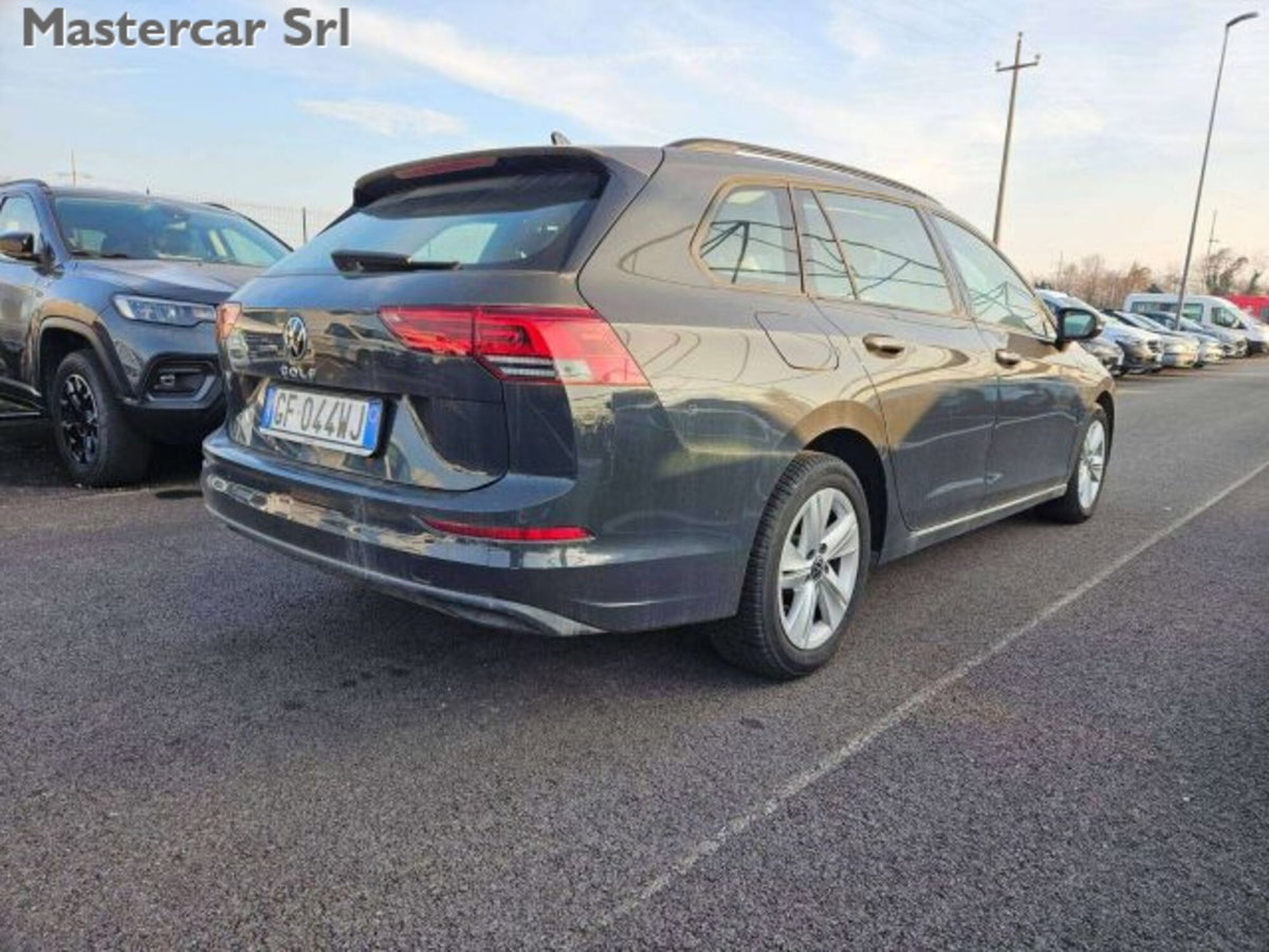 Volkswagen Golf Variant 1.0 TSI EVO Life (6)