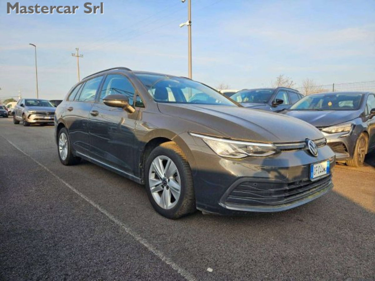 Volkswagen Golf Variant 1.0 TSI EVO Life (8)