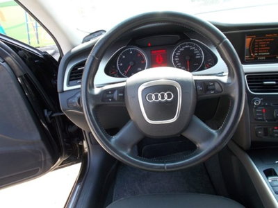 Audi A4 Avant 2.0 TDI 143 CV F.AP. multitronic (10)
