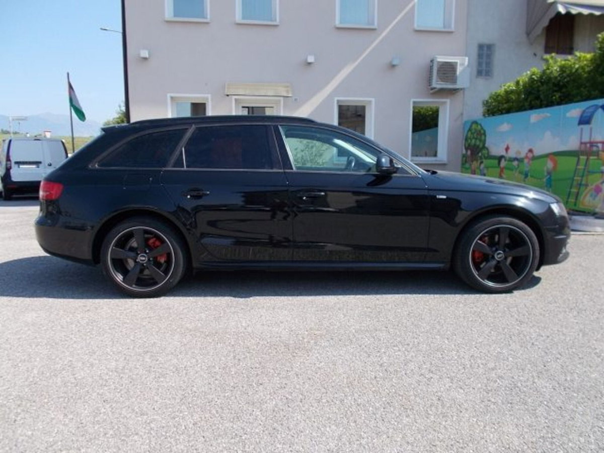 Audi A4 Avant 2.0 TDI 143 CV F.AP. multitronic (2)