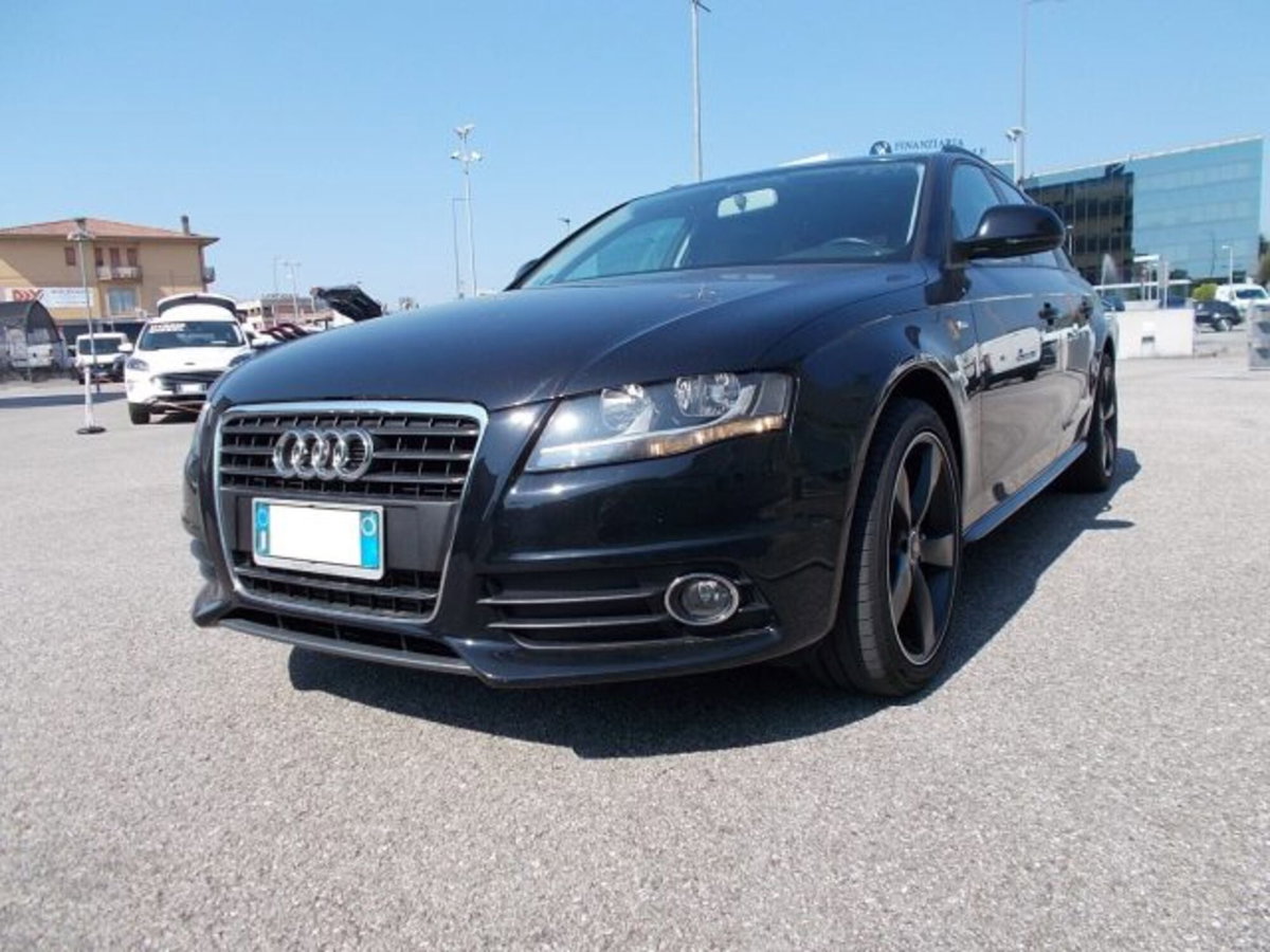 Audi A4 Avant 2.0 TDI 143 CV F.AP. multitronic (3)