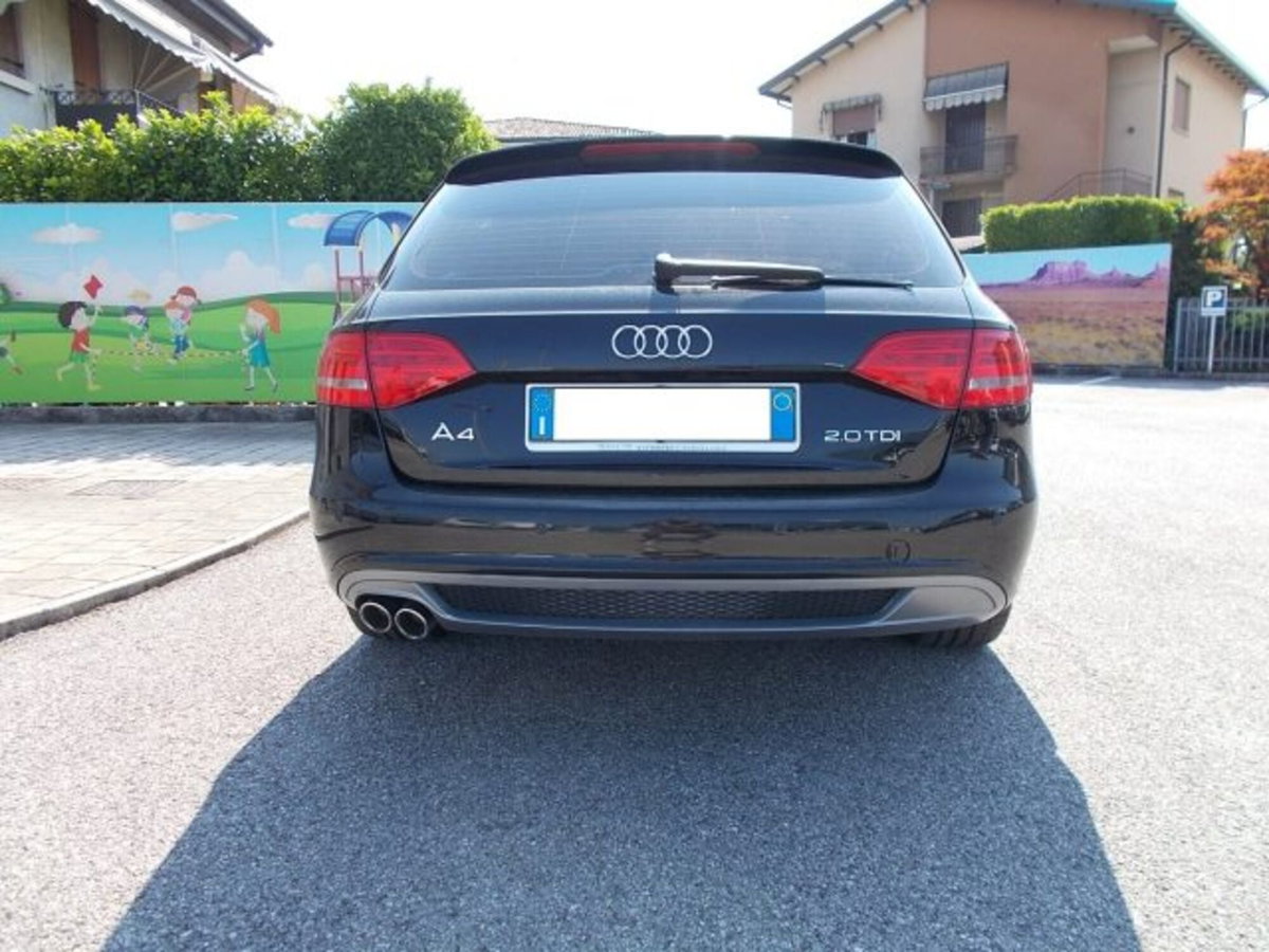 Audi A4 Avant 2.0 TDI 143 CV F.AP. multitronic (5)