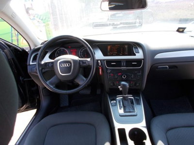 Audi A4 Avant 2.0 TDI 143 CV F.AP. multitronic (6)