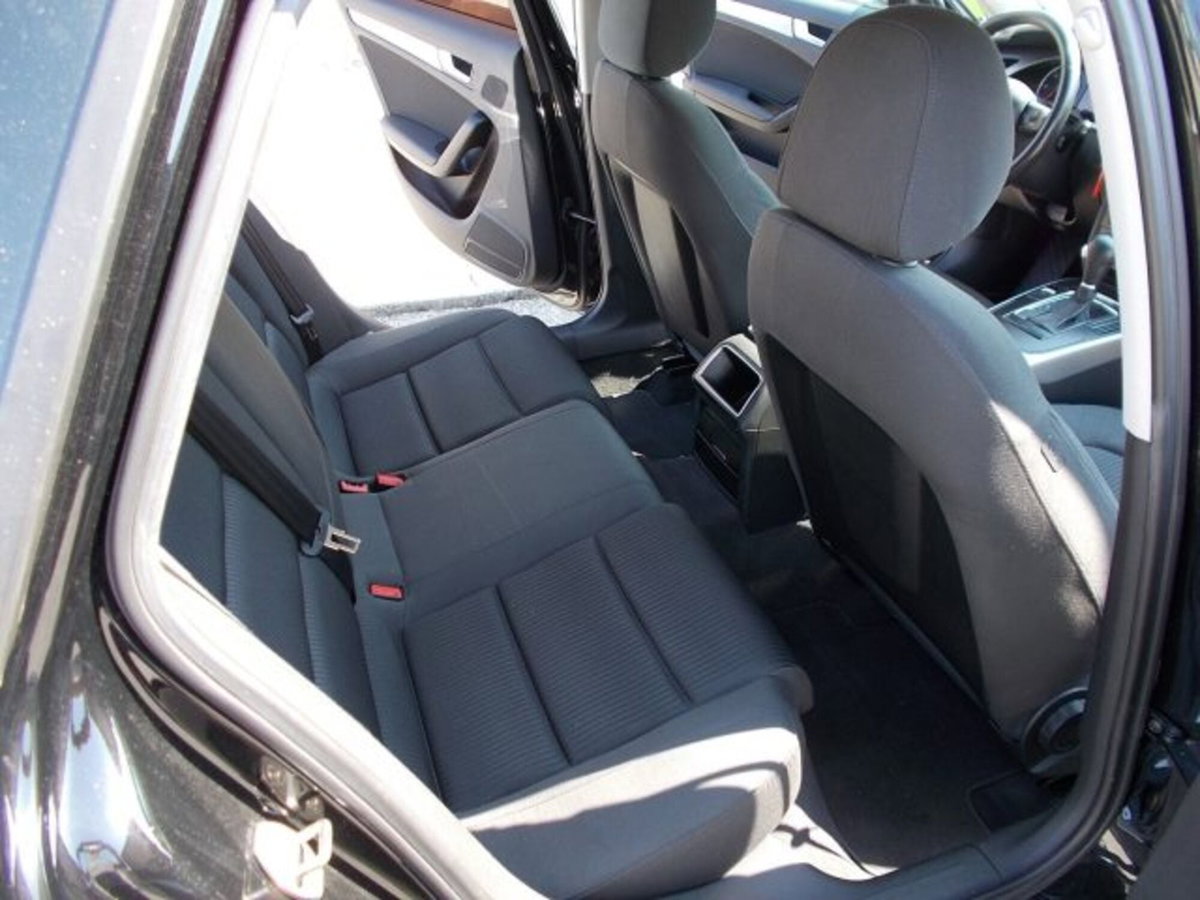 Audi A4 Avant 2.0 TDI 143 CV F.AP. multitronic (9)