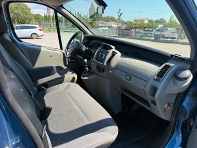 Opel Vivaro Furgone 27 2.0 CDTI 120CV PC-TN Combi 9 posti Easytronic Fap (8)