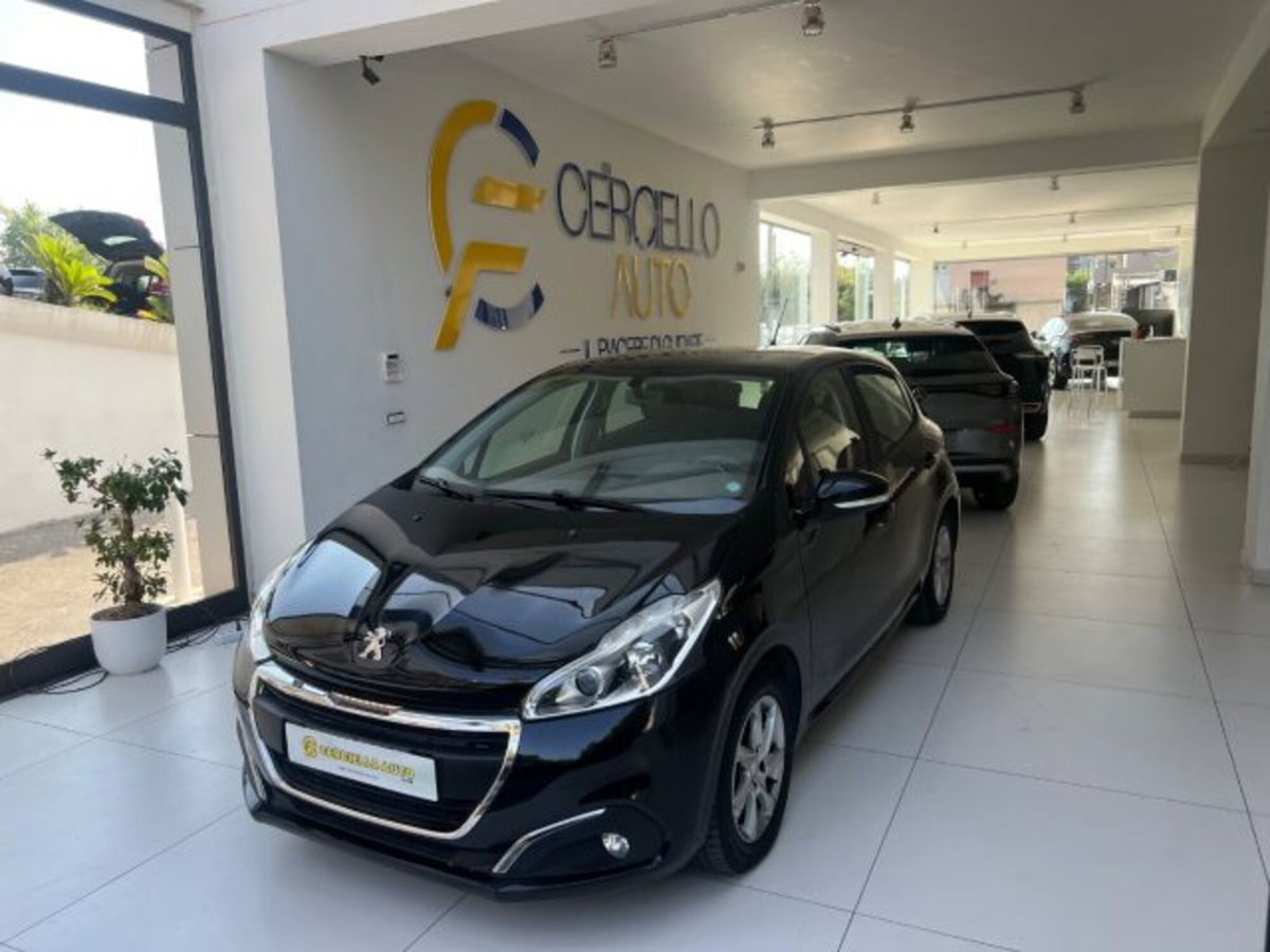 Peugeot 208 75 5 porte Active (2)