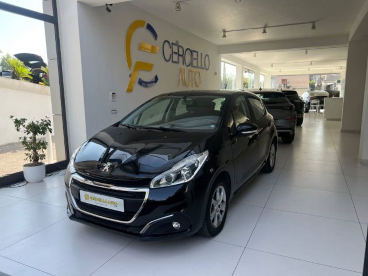 Peugeot 208 75 5 porte Active (3)