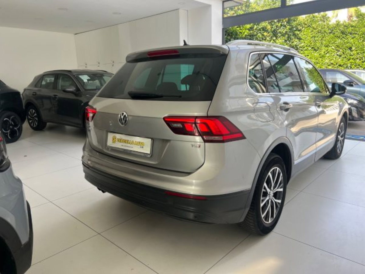 Volkswagen Tiguan 1.6 TDI SCR Style BlueMotion Technology (13)