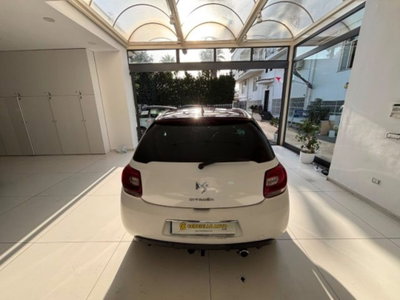 Ds DS 3 Coupé DS 3 1.4 HDi 70 Chic (9)