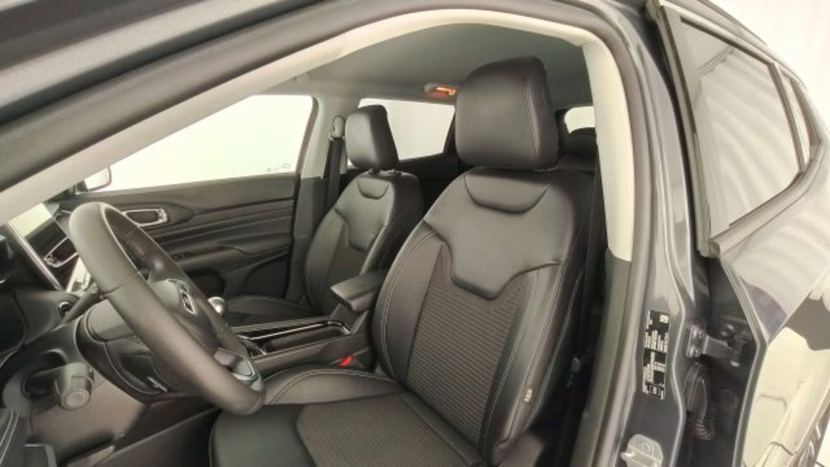 Jeep Compass 1.6 Multijet II 2WD Limited (14)