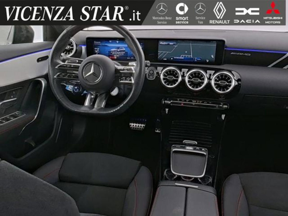 Mercedes-Benz Classe A Sedan AMG 35 AMG Line Premium 4matic auto (4)