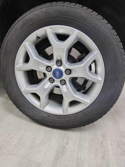 Ford Kuga 2.0 TDCi 140 CV 2WD Titanium DPF (8)
