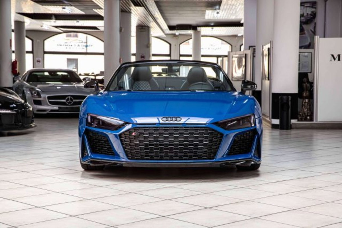 Audi R8 Cabrio Spyder 5.2 V10 performance rwd 570cv s tronic (2)