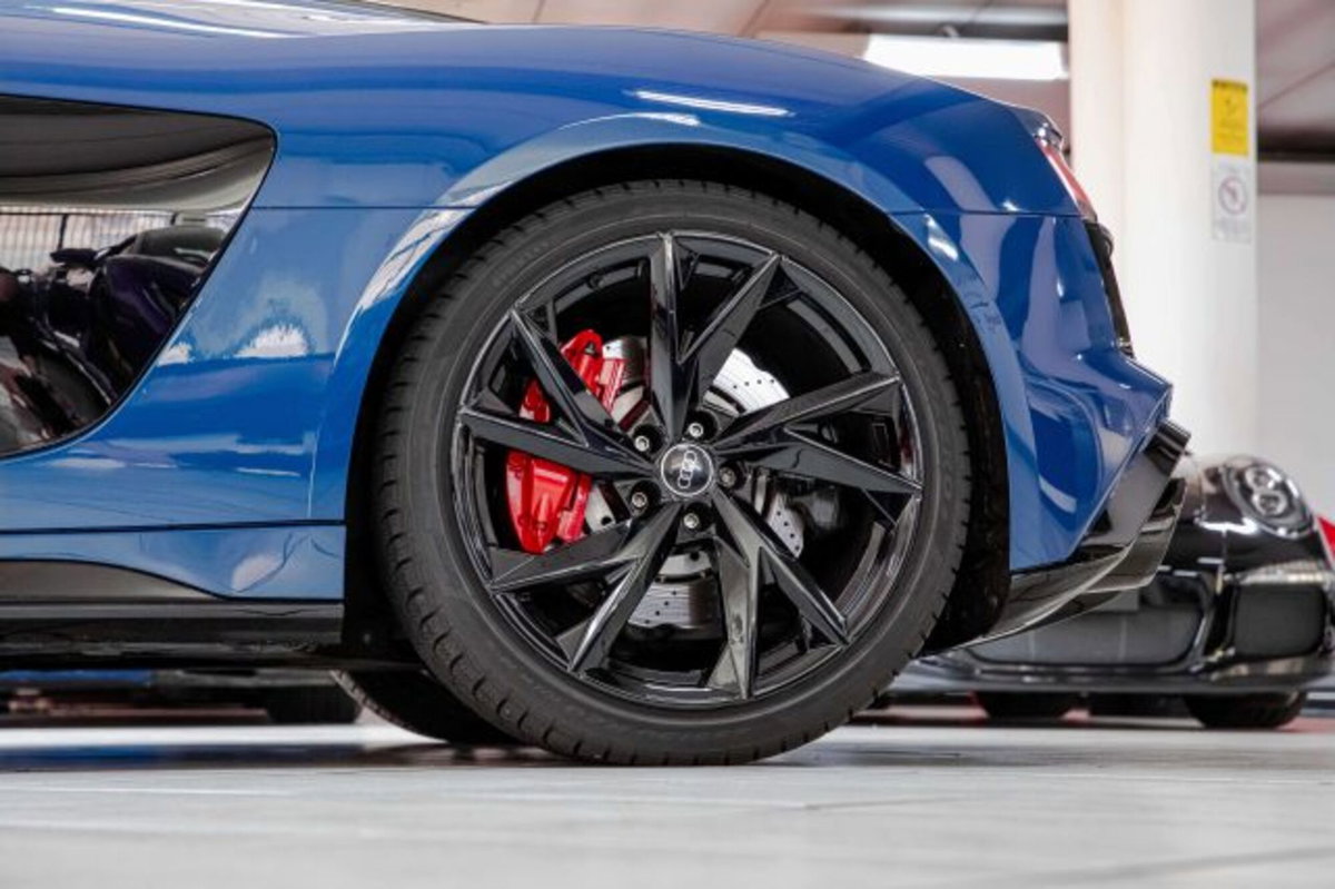 Audi R8 Cabrio Spyder 5.2 V10 performance rwd 570cv s tronic (8)