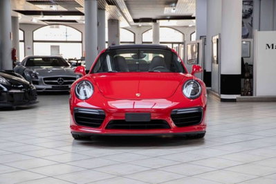 Porsche 911 Coupé 3.8 Turbo S (2)